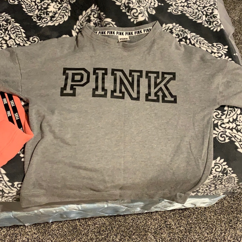 PINK VS sweatshirt